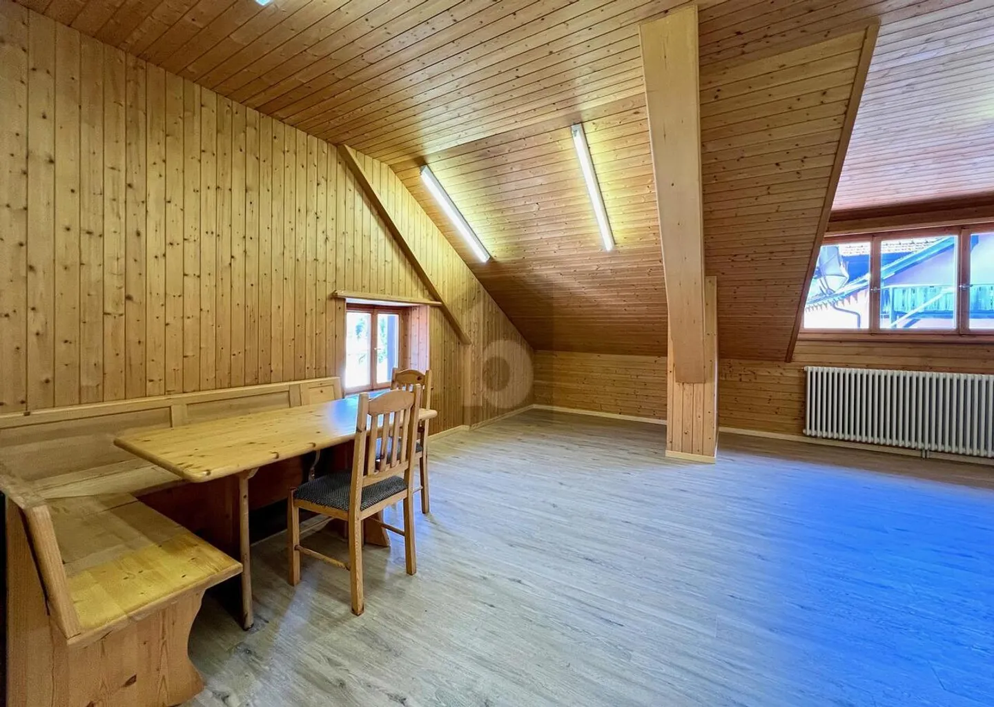 Office space for rent - Photo 5 of 6