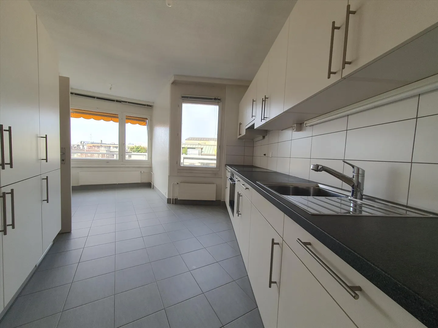 Champel: Superb 3-bedroom apartment - Photo 3 of 13