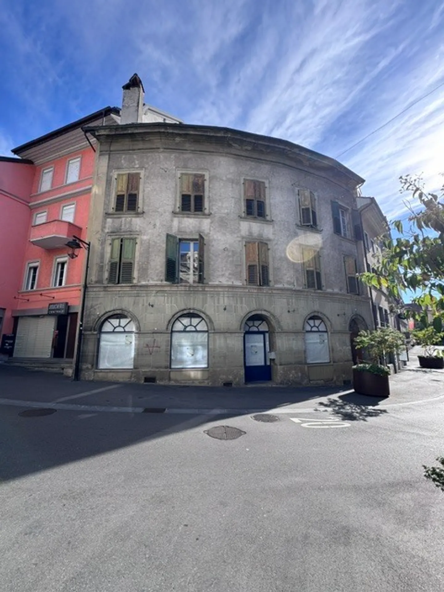 Renovation Project in Moudon - Photo 1 of 10