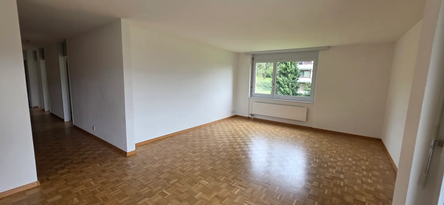 Schöne 4,5 Zimmer von 98m2 mit herrlichem Blick auf Delémont - Foto 6 von 13