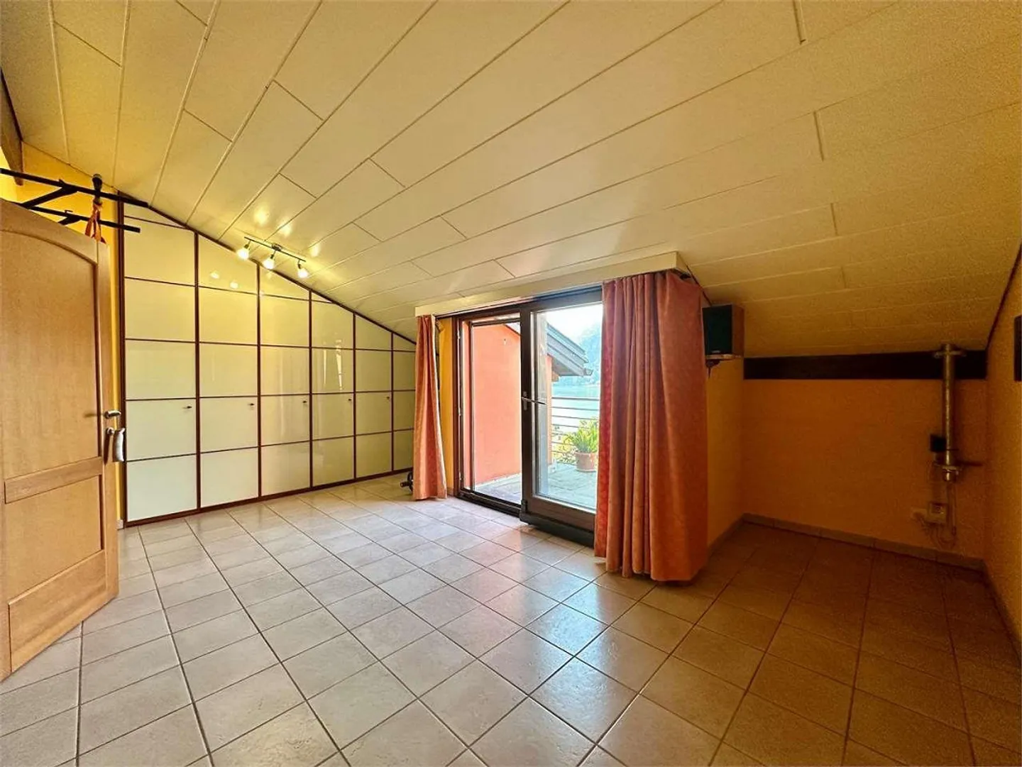 Collina d'Oro - Casa di nucleo vista lago (2a res) - Foto 10 di 13