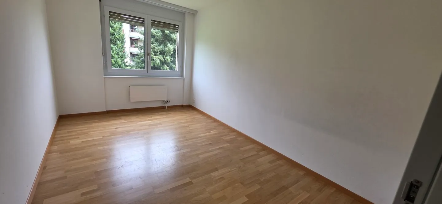 Schöne 4,5 Zimmer von 98m2 mit herrlichem Blick auf Delémont - Foto 7 von 13