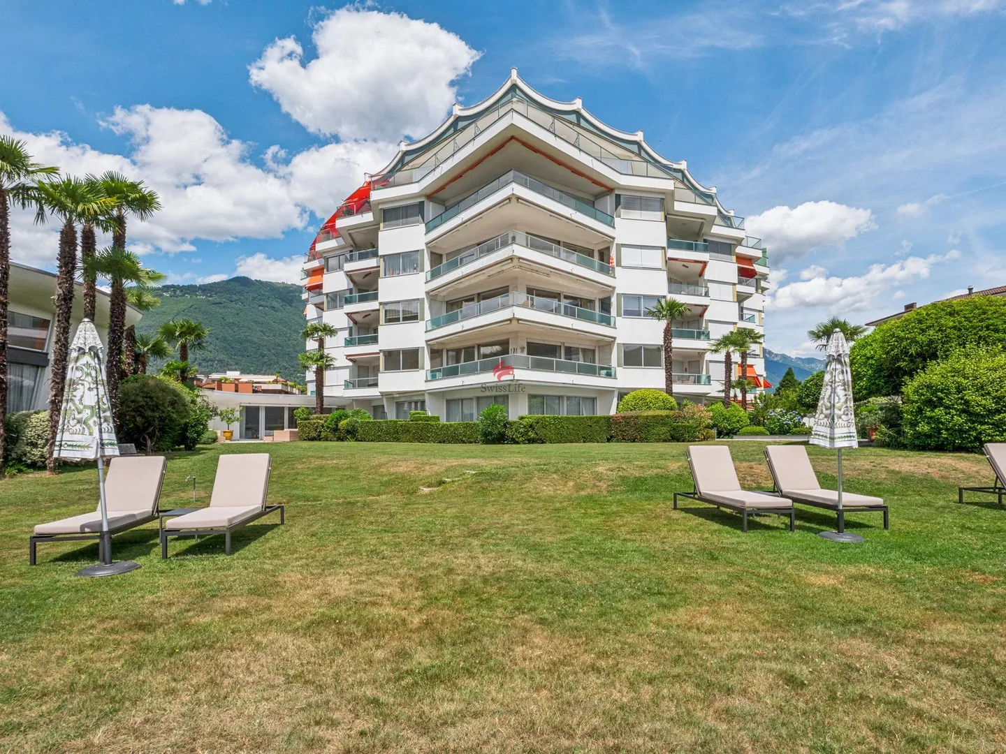 Vie exclusive directement au bord du lac ! - Photo 9 sur 10