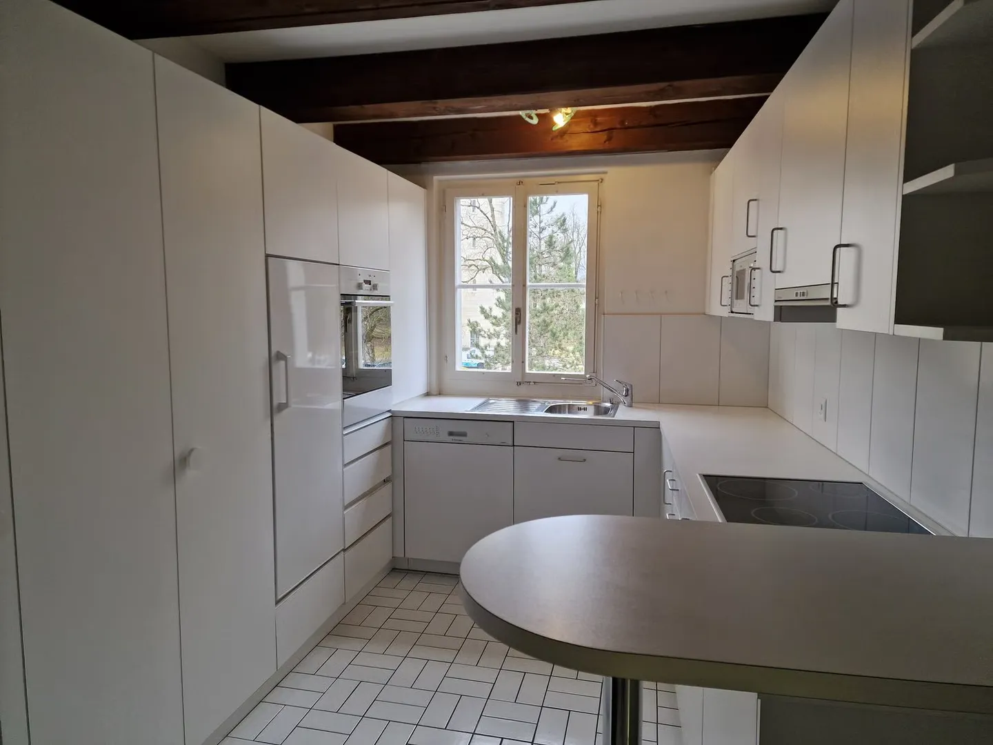 Incantevole appartamento duplex 3.5 stanze nel cuore di Soloturno - Foto 7 di 11