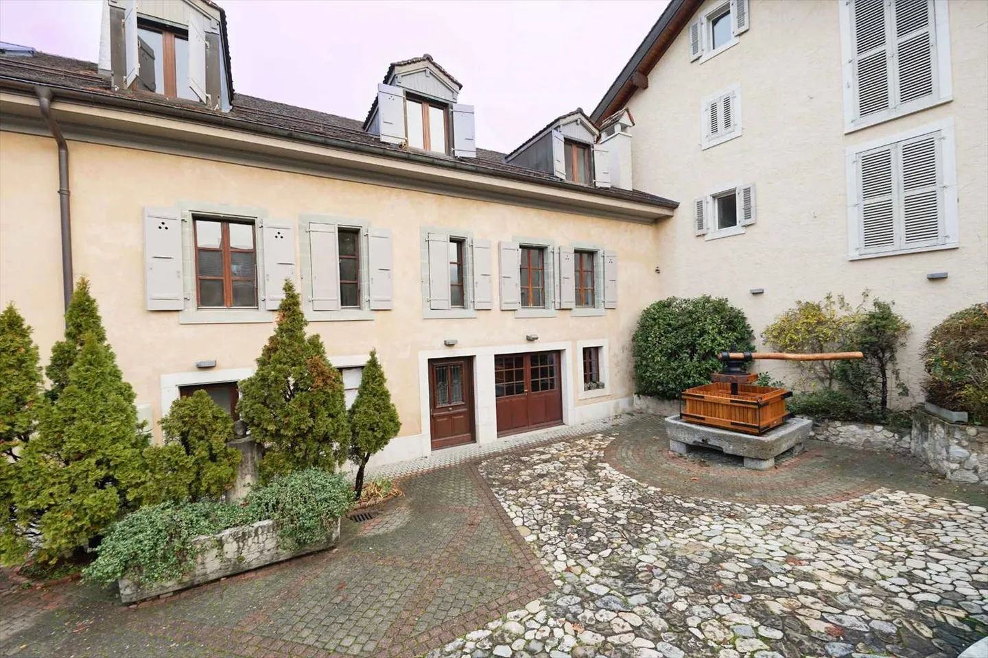 Office - Photo 1 of 6