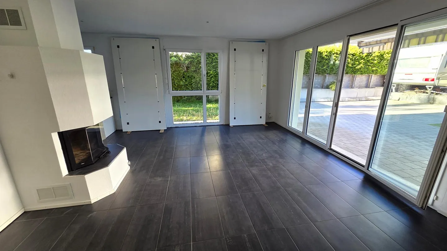 Garden apartment in a quiet location near the train station with garage and parking space - Photo 5 of 14