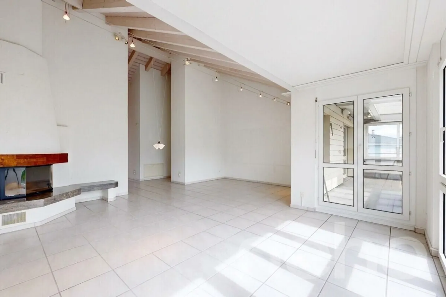 Appartement en attique de 5,5 pièces ensoleillé à Winterthur - Photo 1 sur 11
