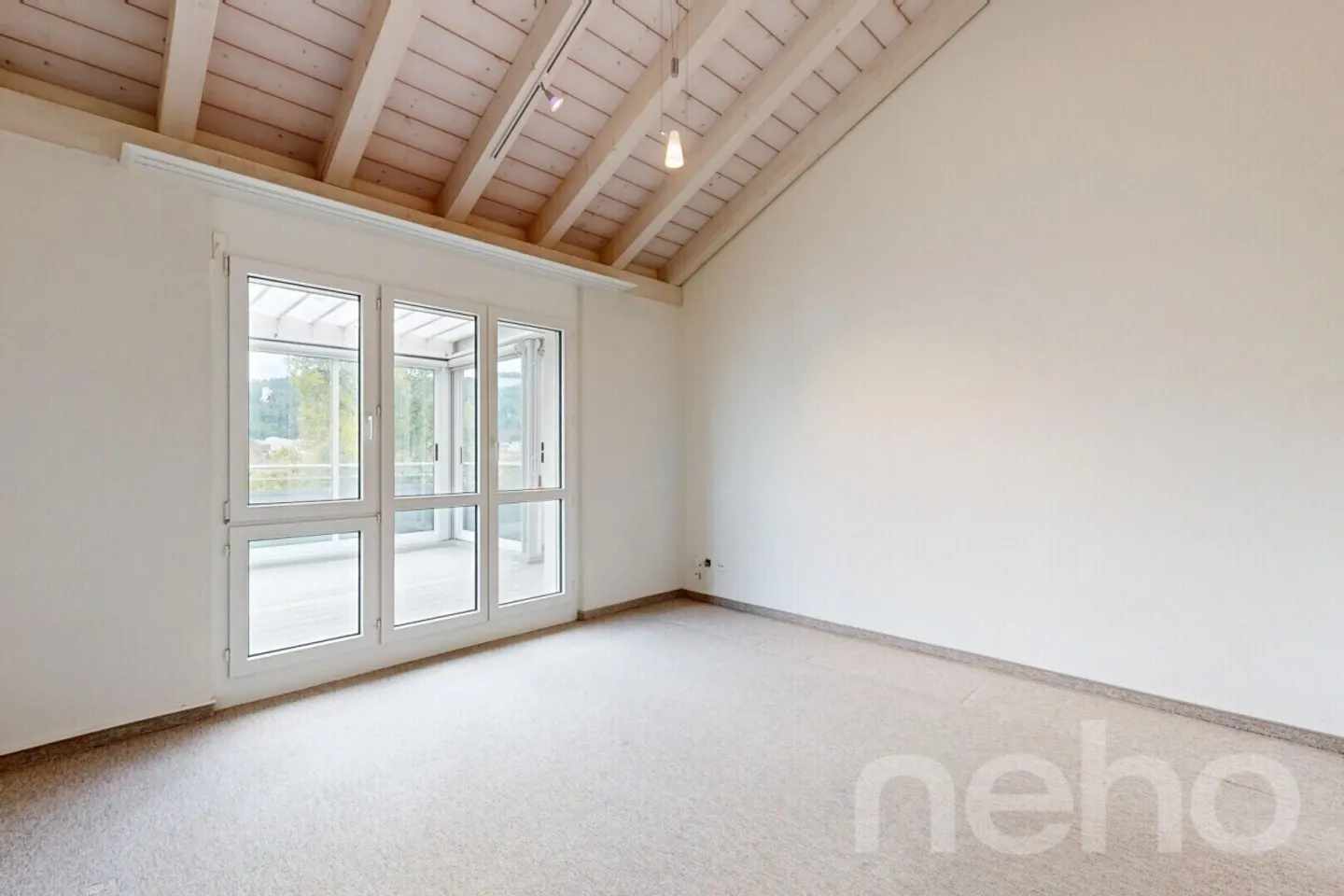 Appartement en attique de 5,5 pièces ensoleillé à Winterthur - Photo 9 sur 11