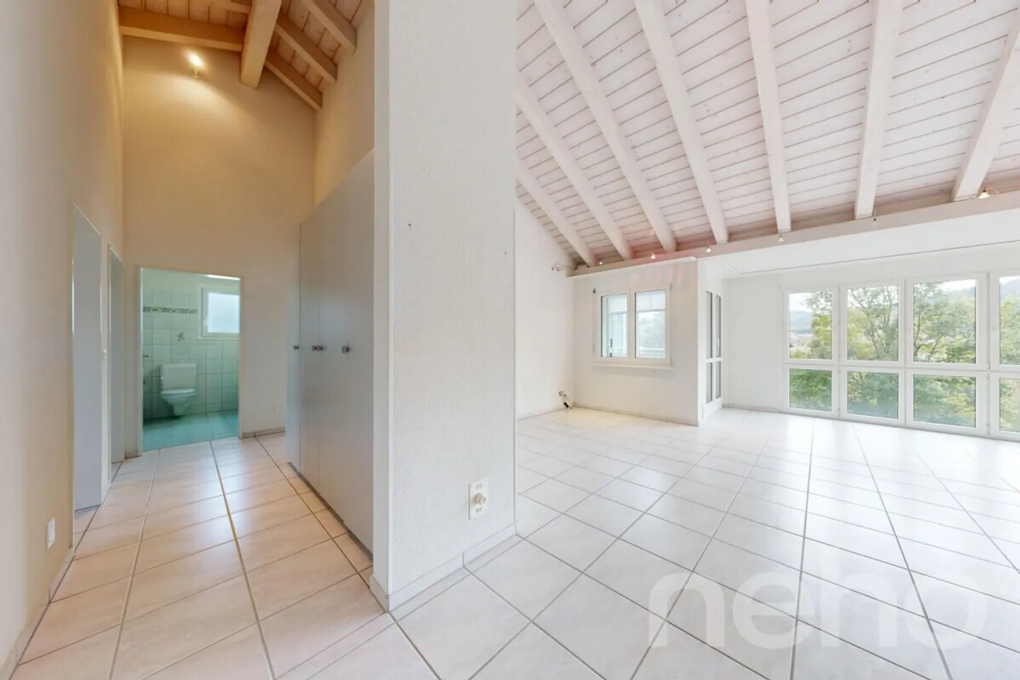 Appartement en attique de 5,5 pièces ensoleillé à Winterthur - Photo 10 sur 11