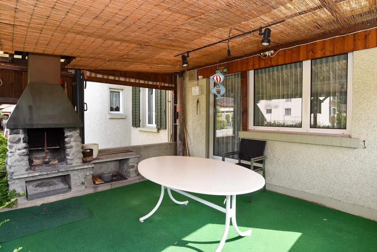 Terrain à bâtir dans un emplacement privilégié ou maison bifamiliale avec grand jardin - Photo 4 sur 14