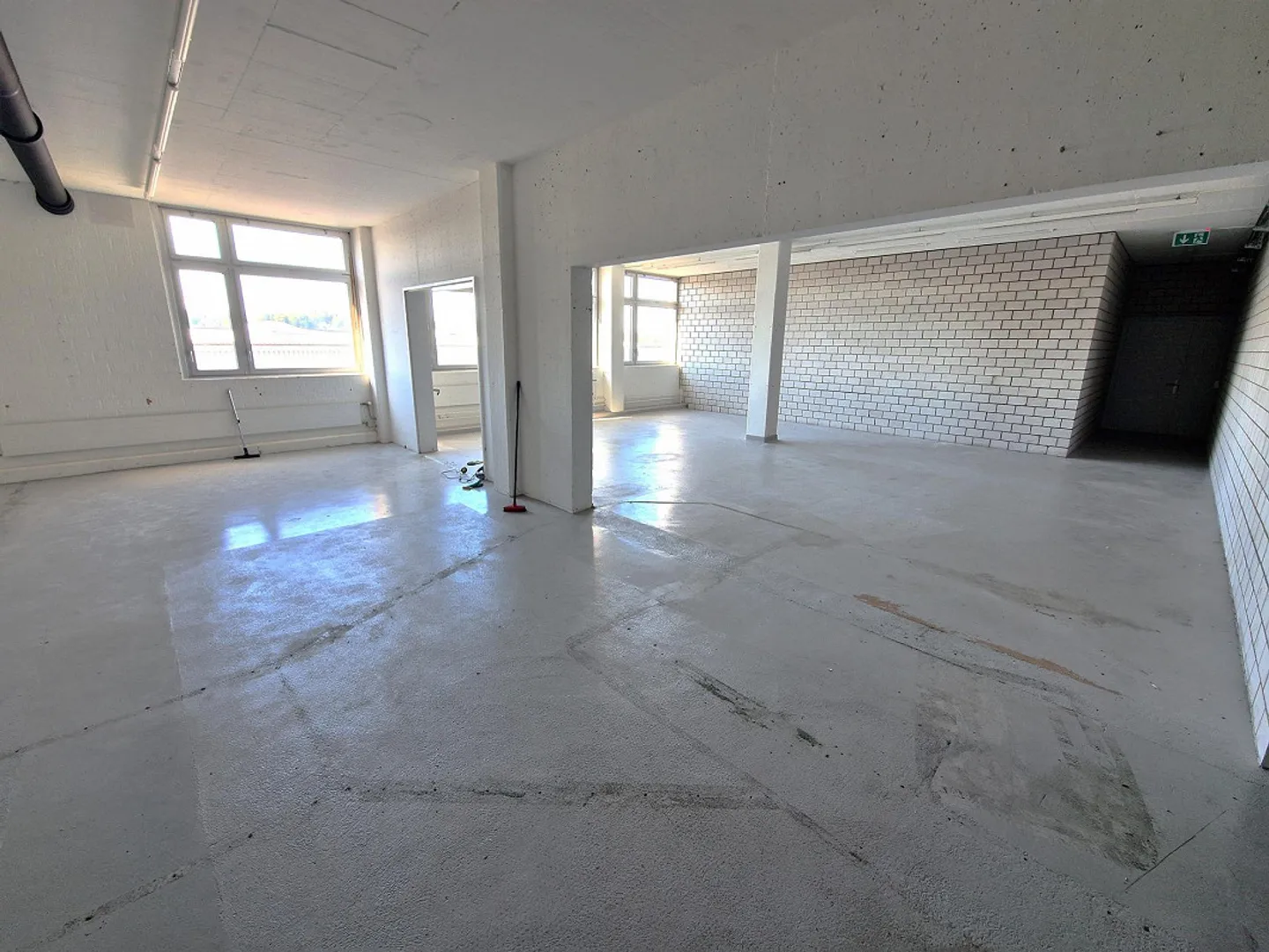 Production space/workshop/office/storage (Multifabrik) in the best location! - Photo 5 of 7