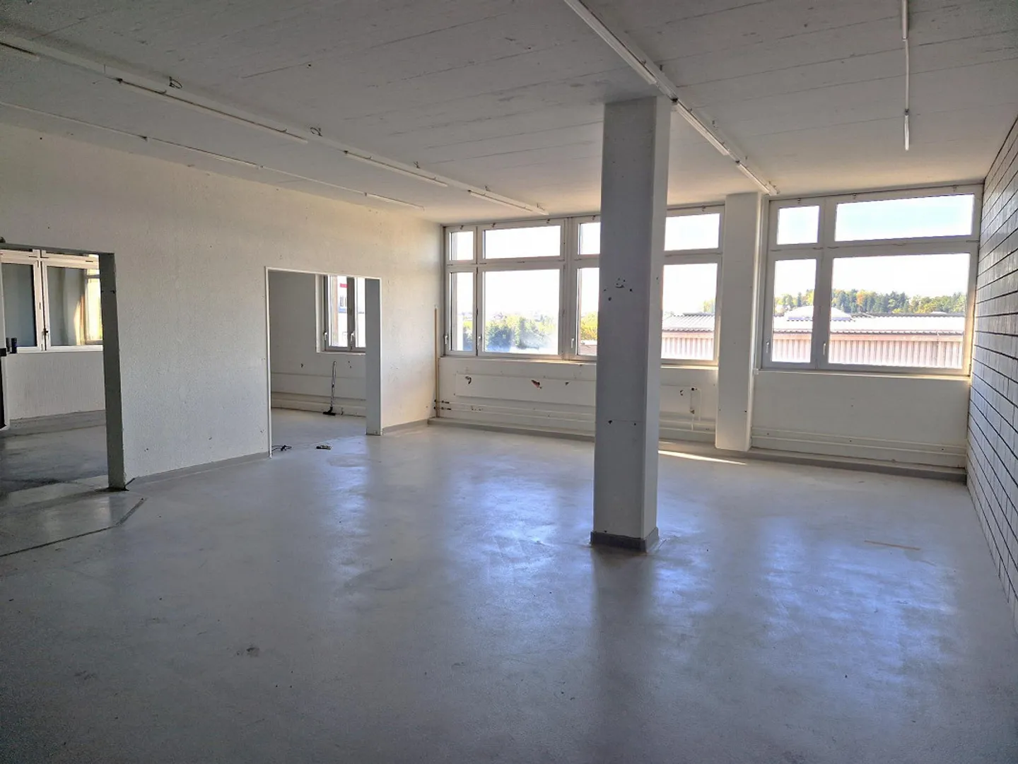 Production space/workshop/office/storage (Multifabrik) in the best location! - Photo 6 of 7