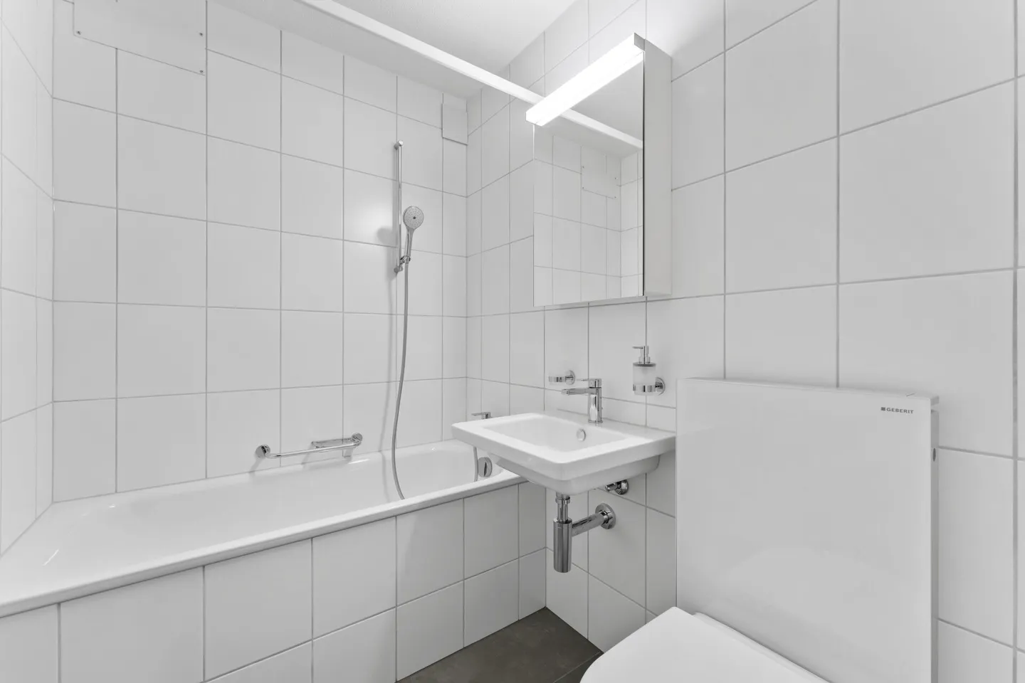 Appartement 4,5 pièces dans un emplacement central - Photo 12 sur 21