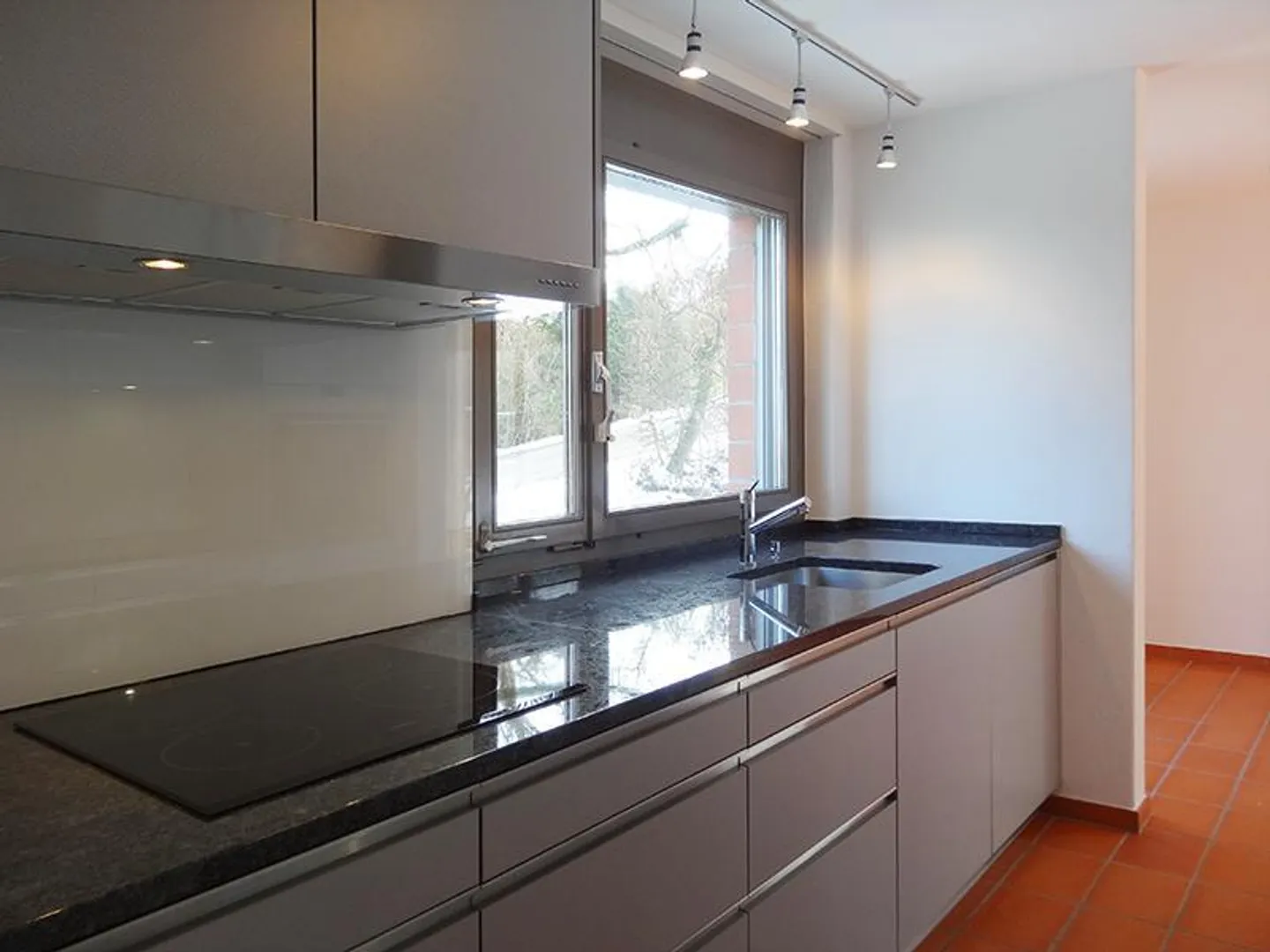 Appartement en duplex de 3,5 pièces à Maur - Définitivement un chez-soi avec caractère - Photo 4 sur 12