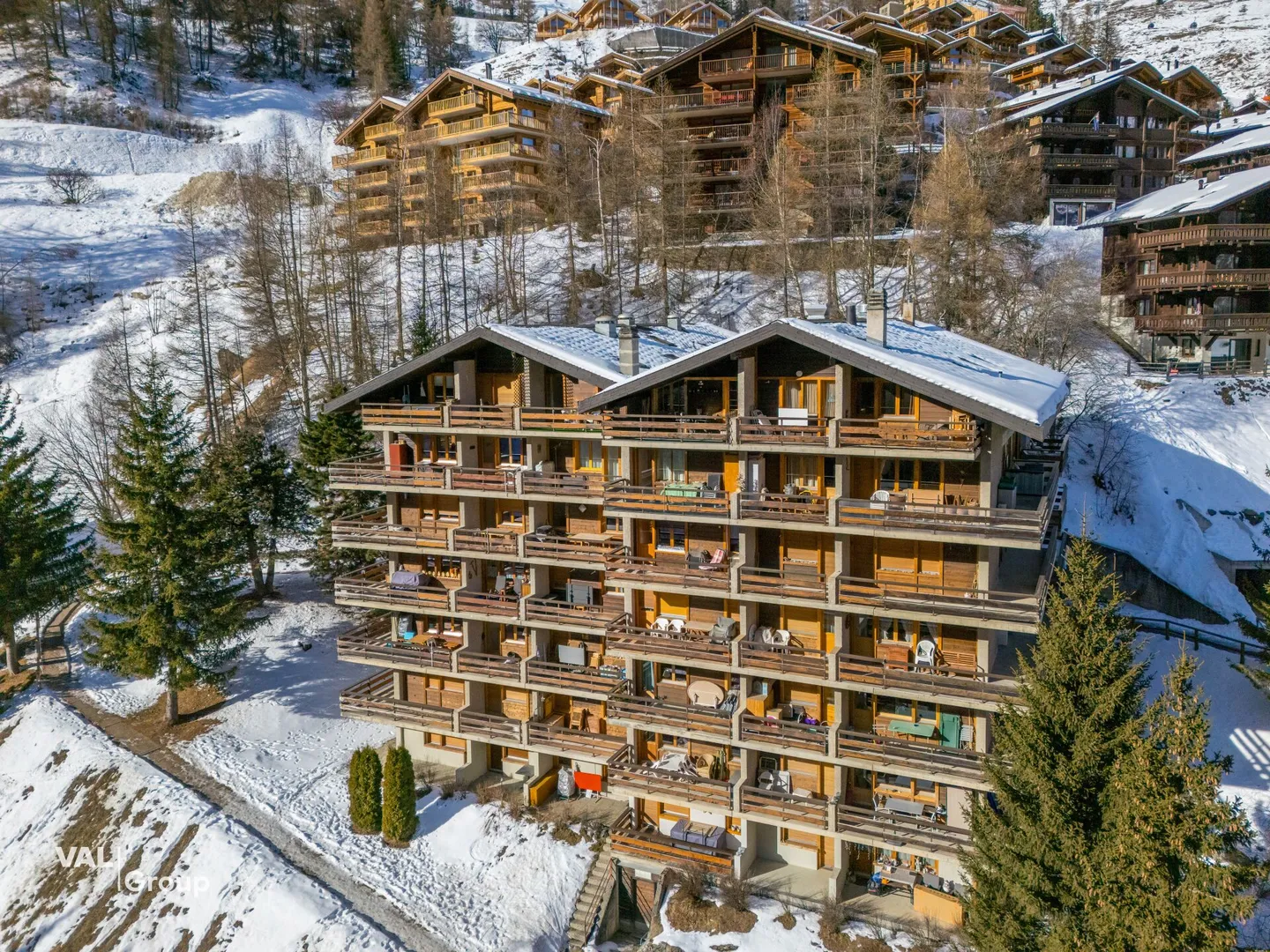 Ein funktionales Pied-à-Terre nur wenige Schritte von den Skiliften entfernt - Foto 9 von 11
