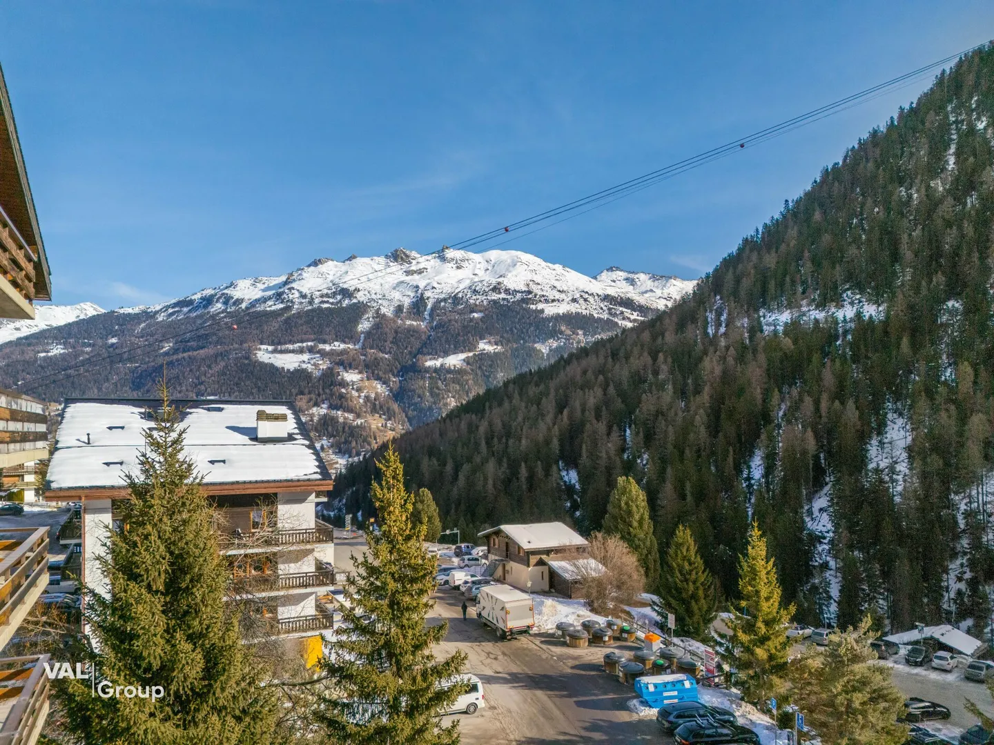 Ein funktionales Pied-à-Terre nur wenige Schritte von den Skiliften entfernt - Foto 10 von 11
