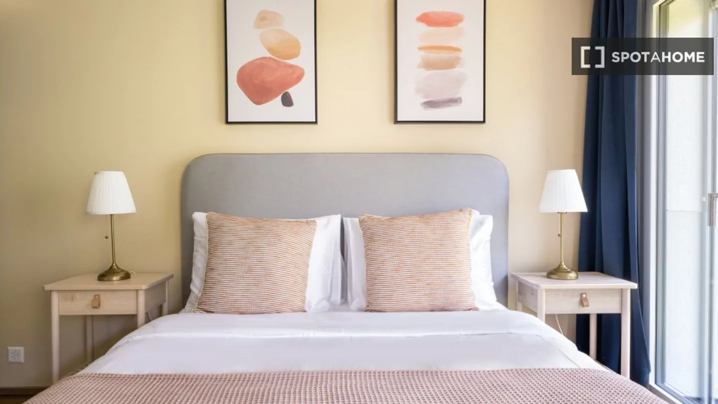 Apartment for rent - Photo 9 of 17