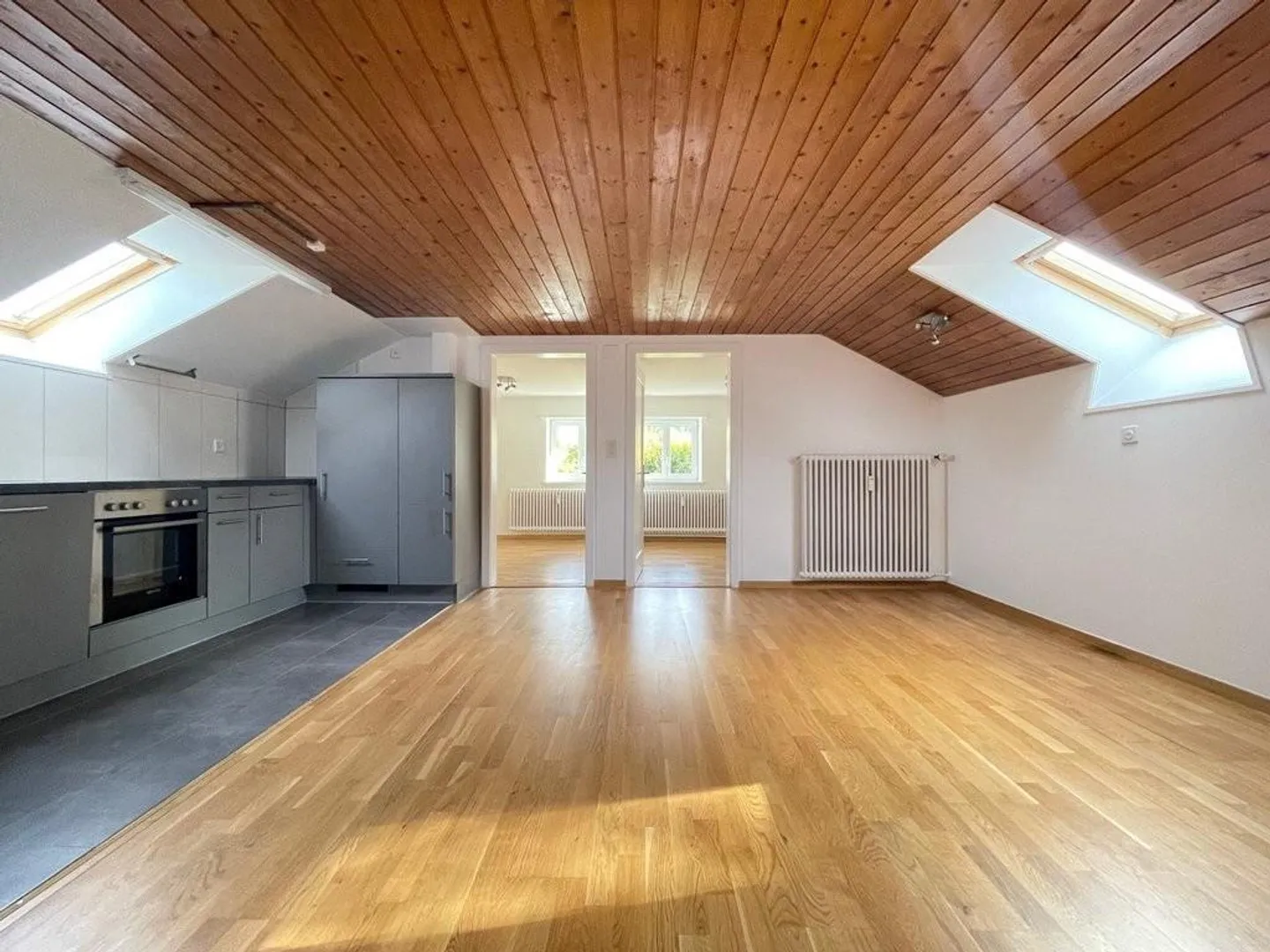 Appartement charmant à louer - Photo 2 sur 9