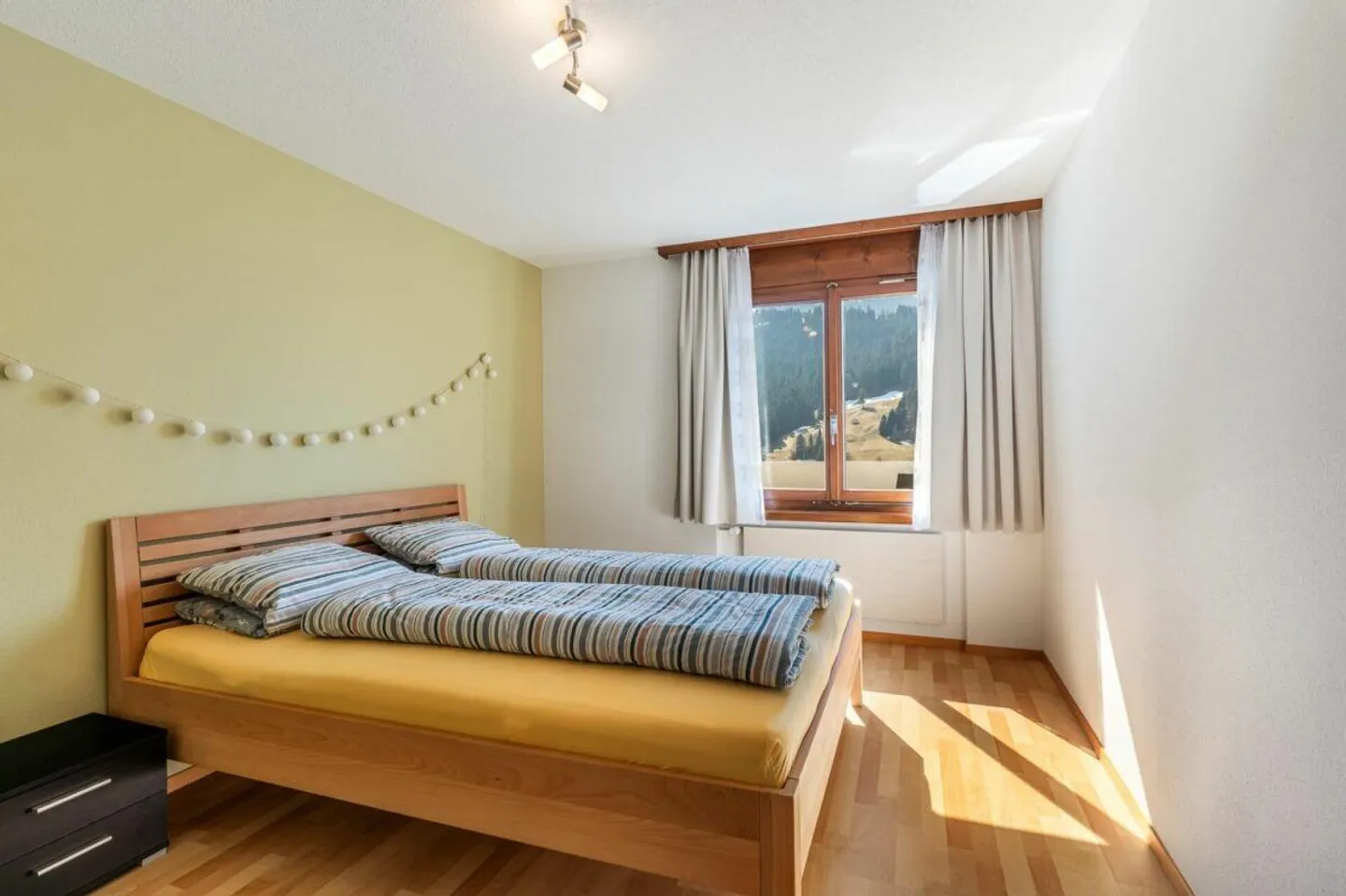 Wohnung mit Bergsicht - Foto 4 von 10