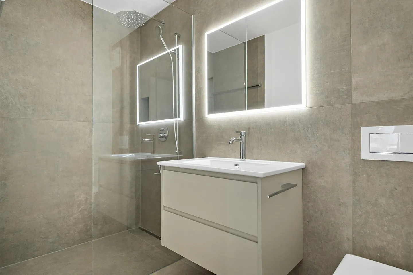 Appartamento tranquillo in una posizione attraente - Foto 9 di 12