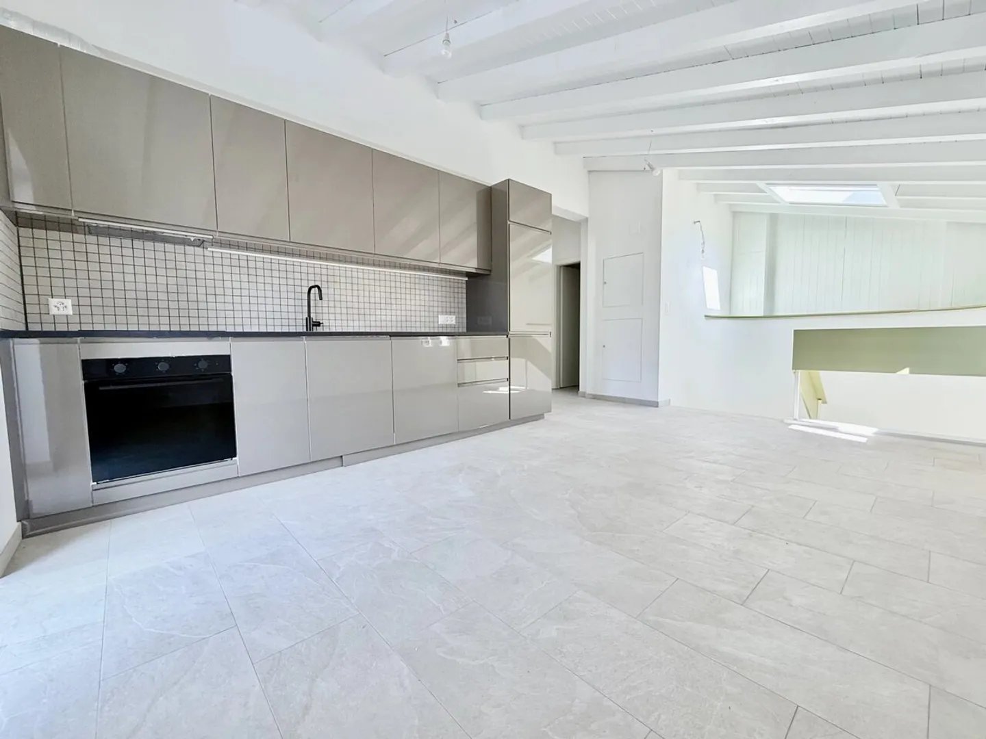 Charming Renovated House in Vétroz - Photo 11 of 13