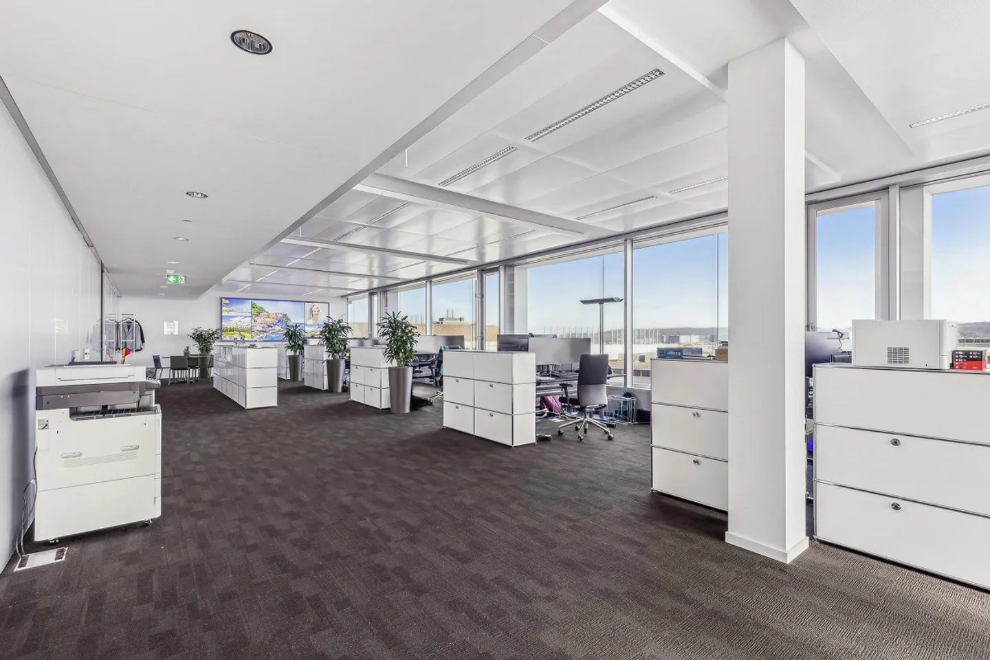 Spazio ufficio esclusivo con vista panoramica su Glattbrugg - Foto 3 di 11