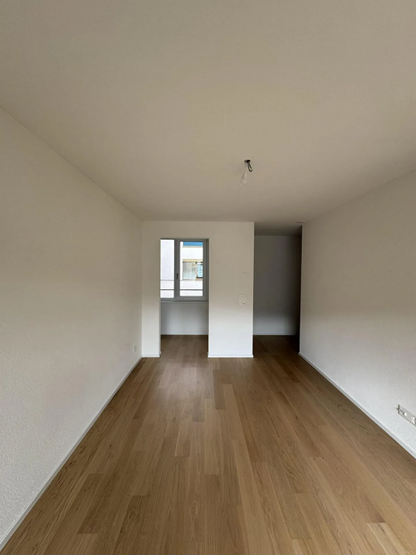 Stylish living in Horgen 1-room apartment in top location! - Photo 5 of 7