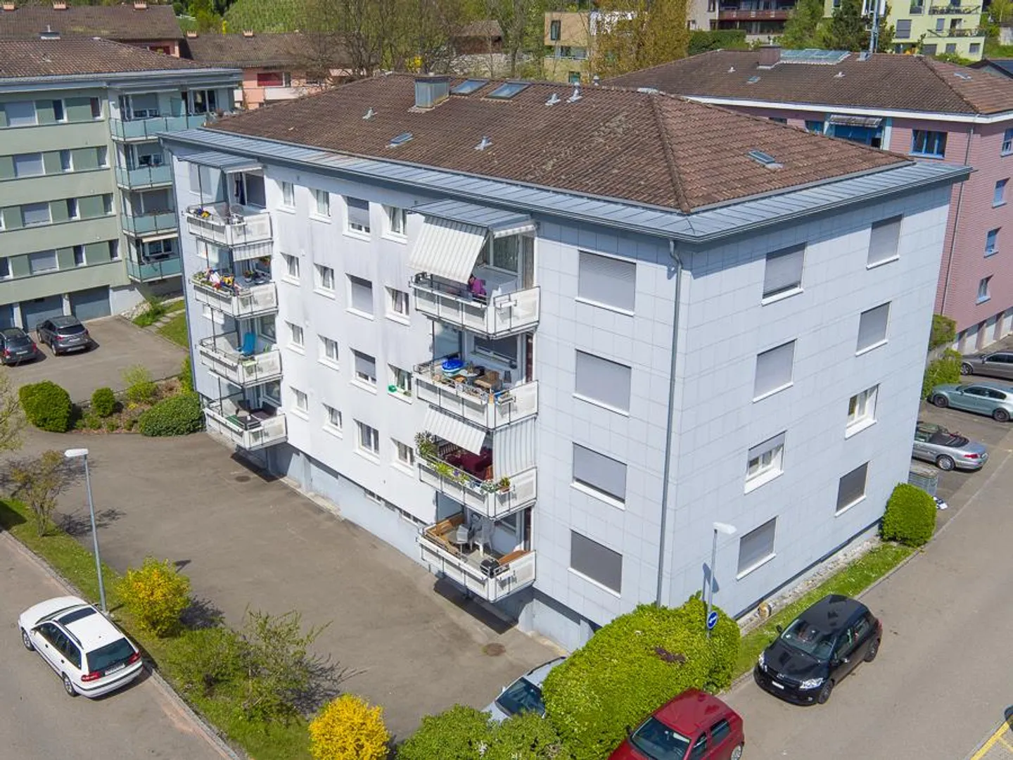 Appartamento affascinante con balcone cerca nuovi inquilini ... - Foto 1 di 9