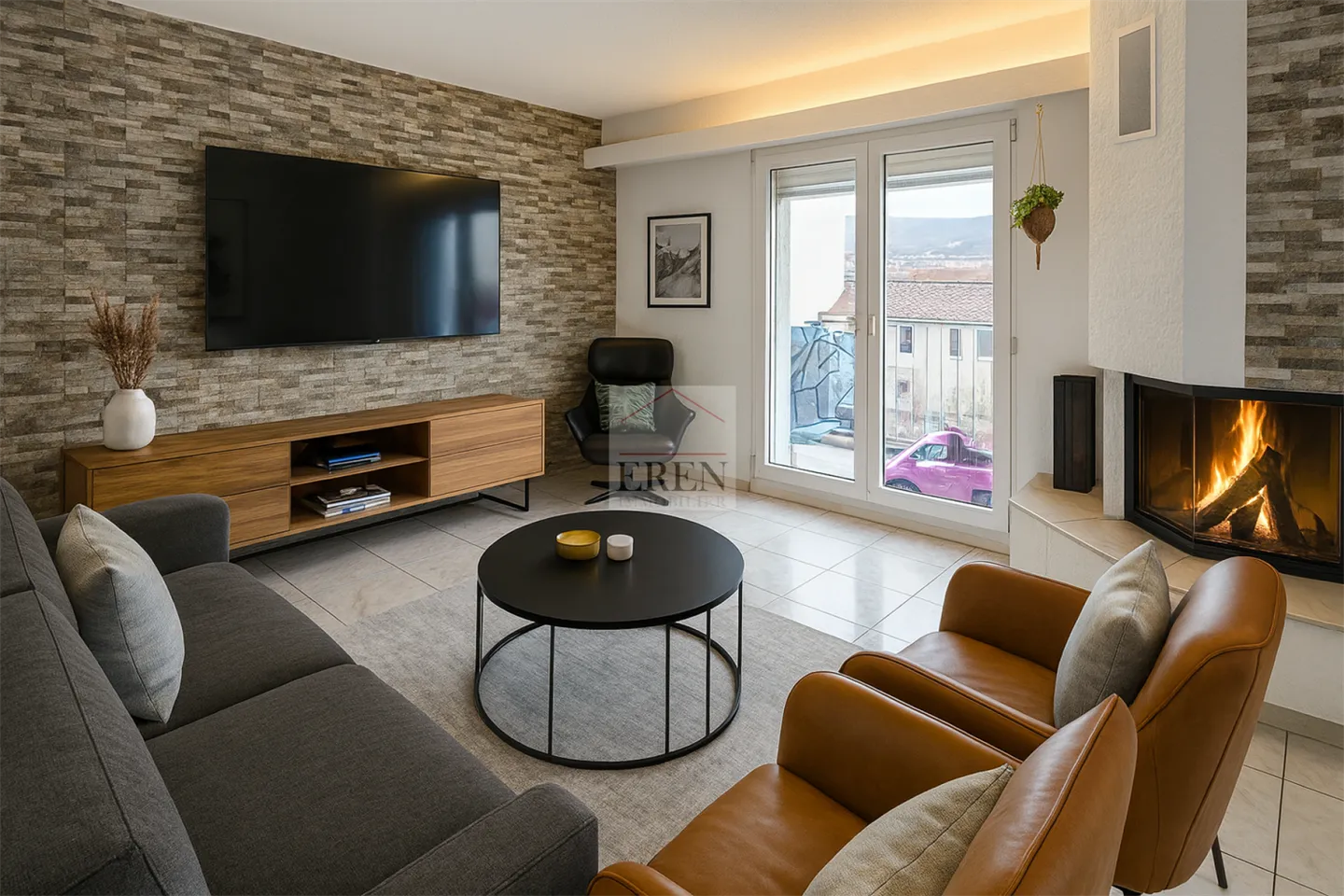 Villa indipendente di 6 locali di 146 m2 abitabili + seminterrato con garage - Ideale per famiglie - Foto 2 di 13