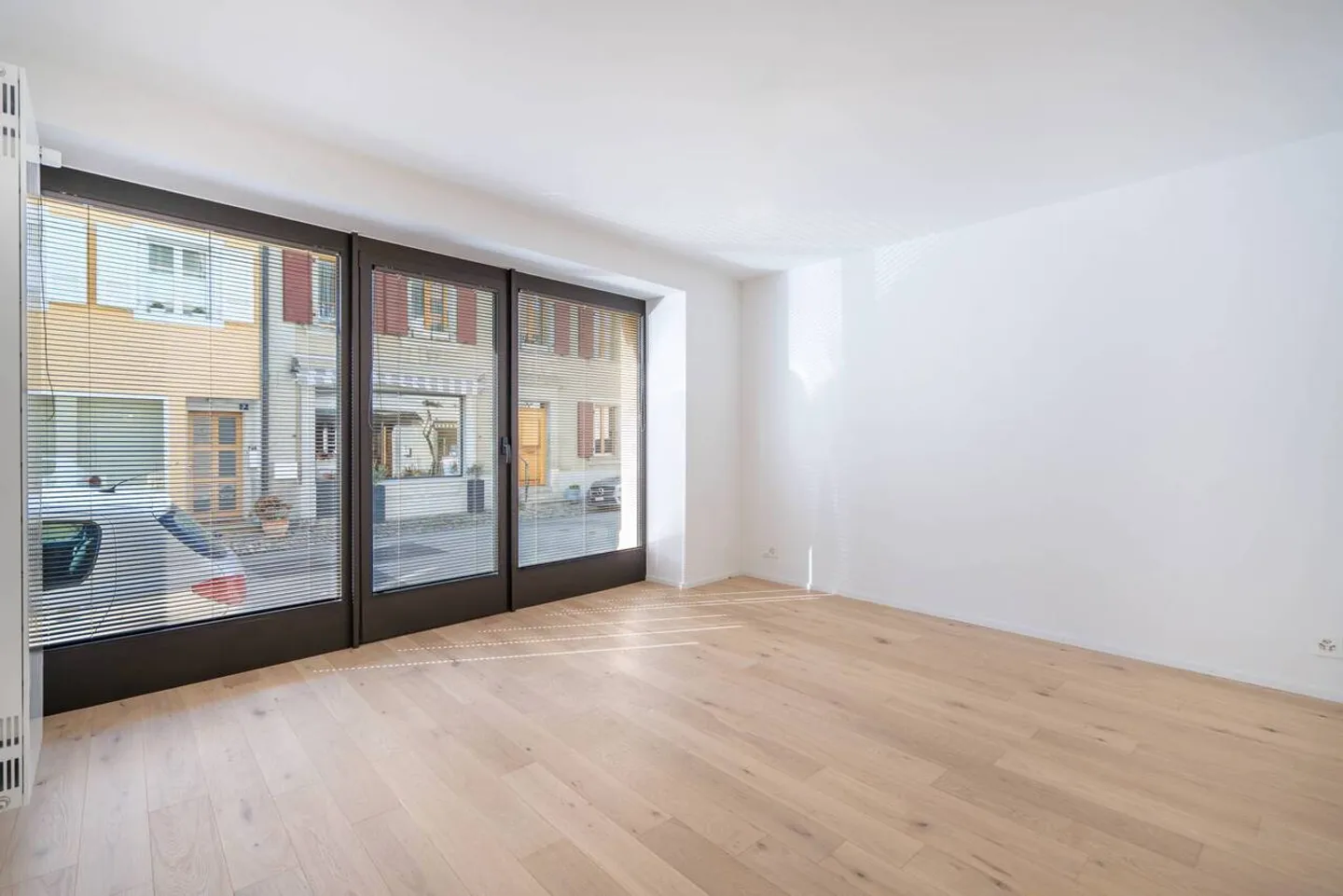 Apartment for rent - Photo 4 of 12