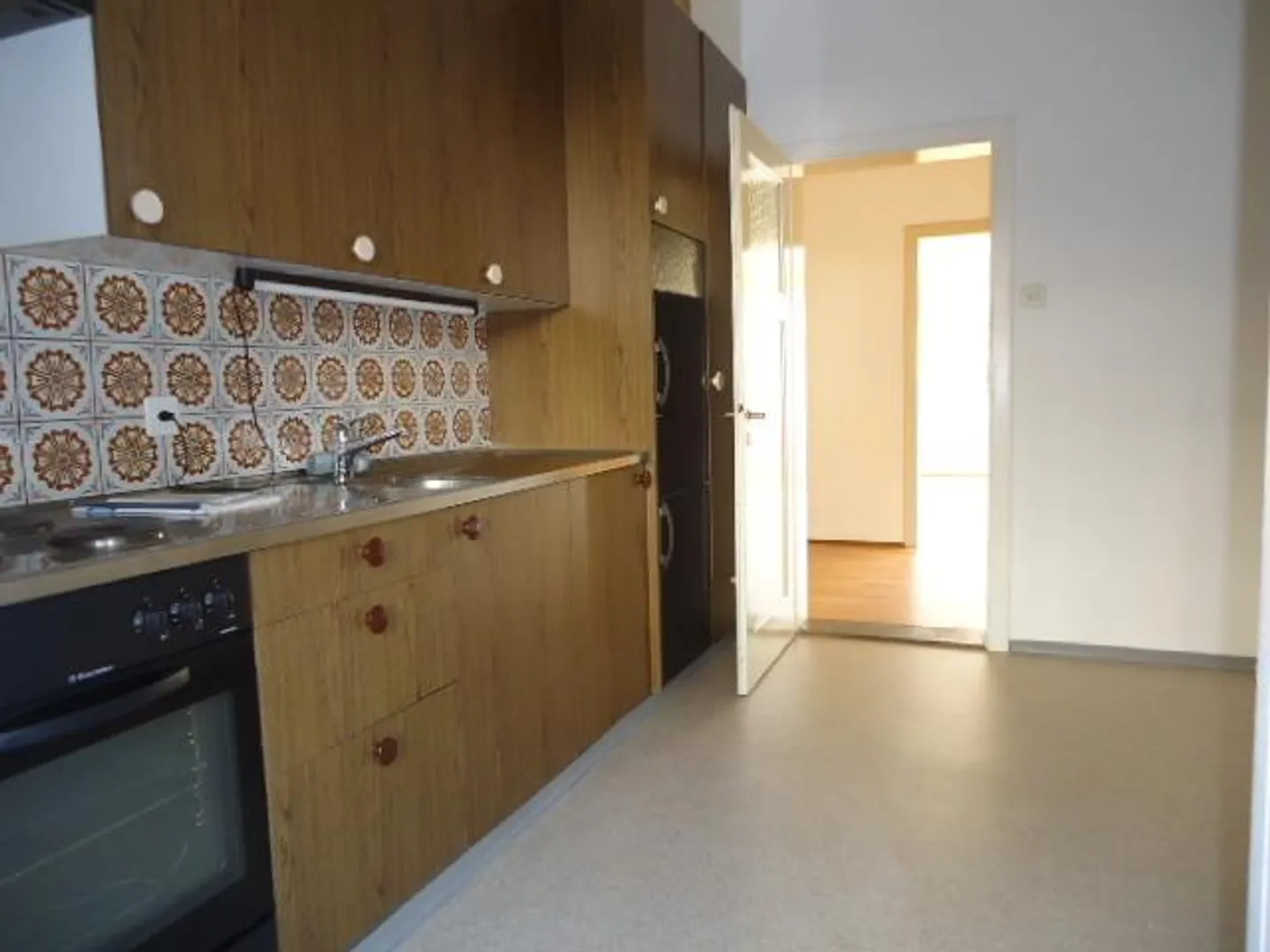 Appartamento 4 stanze nella migliore posizione vicino all'università - Foto 5 di 8