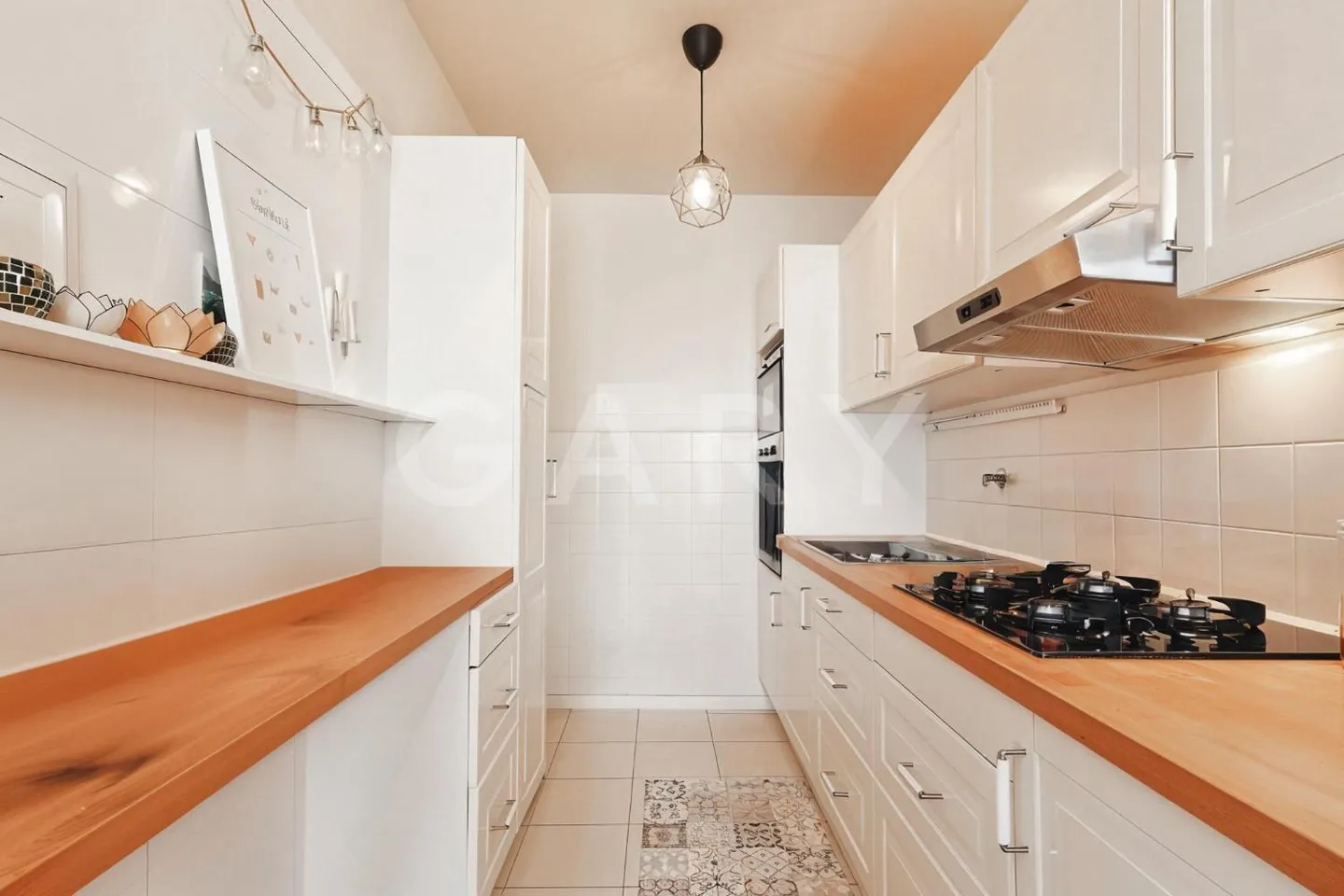 Appartement 2 pièces élégant - Photo 3 sur 7