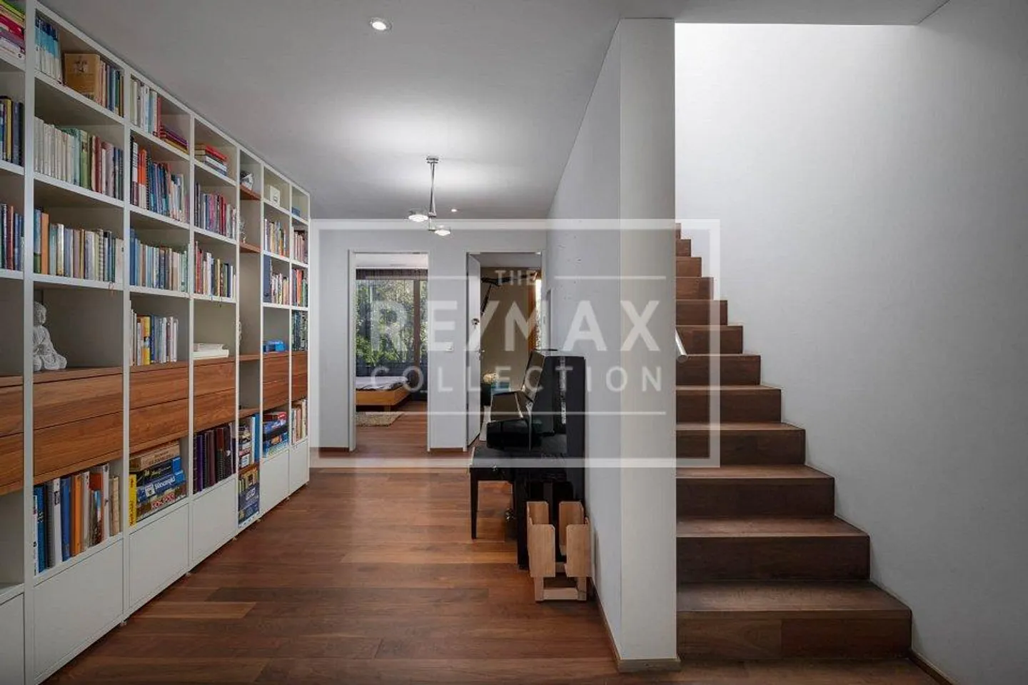Maison jumelée exclusive de 6 pièces avec vue panoramique sur le lac non obstruée - Photo 10 sur 13
