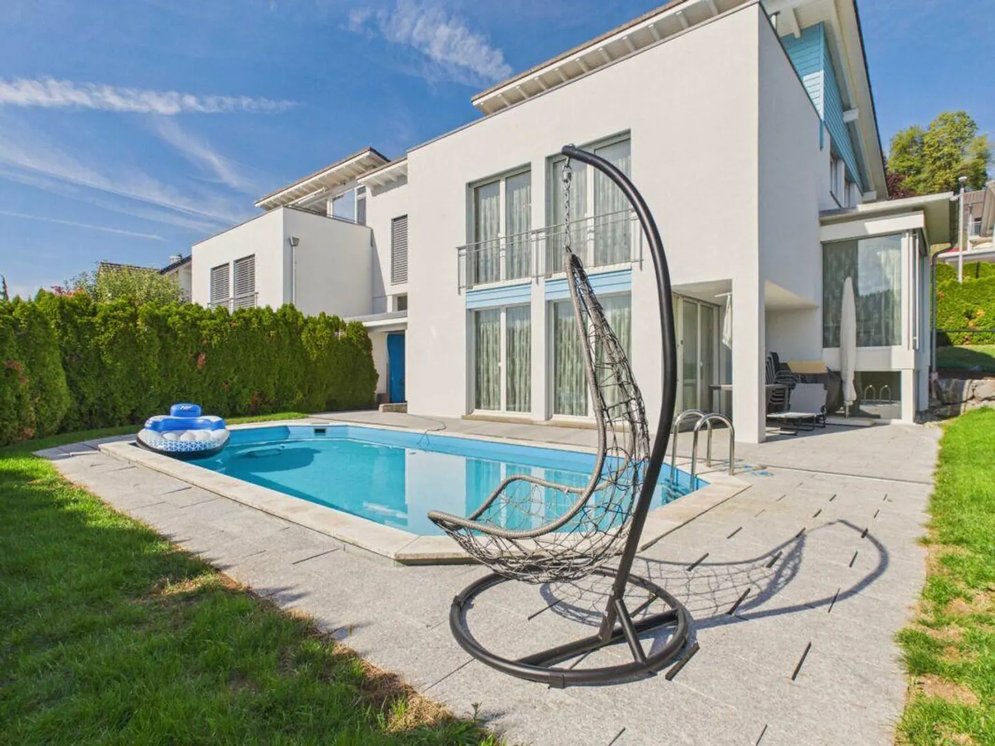 Maison individuelle avec vue imprenable et piscine - Photo 1 sur 30