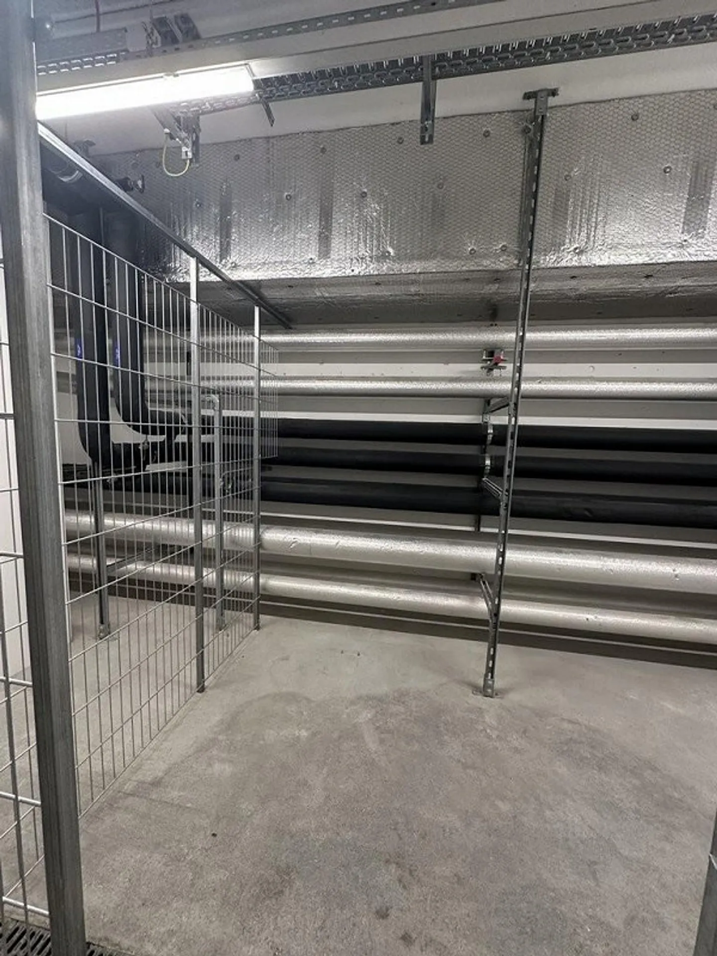 Caves, espaces de rangement et entrepôts à louer au Lakefront Center - Photo 5 sur 5