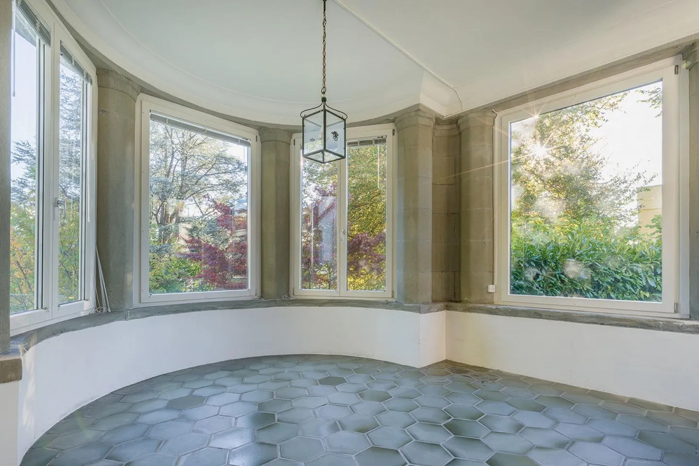 Unique Apartment in Desirable Location - Photo 3 of 4