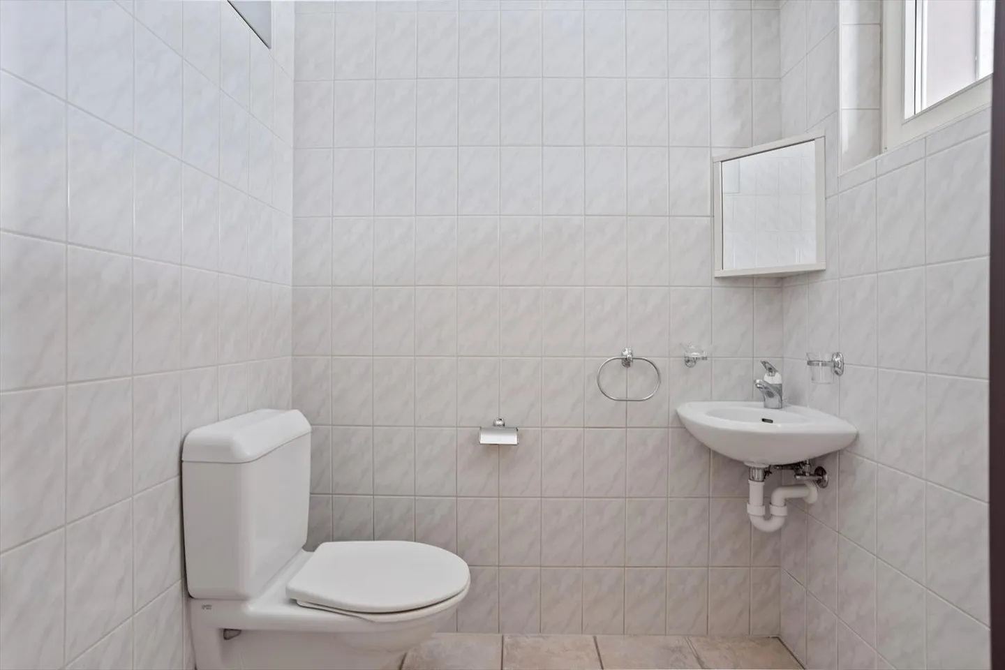 Wunderschöne 4-Zimmer-Duplexwohnung in ruhiger Lage mit Terrasse - Sonderangebot für die Miete! - Foto 7 von 13