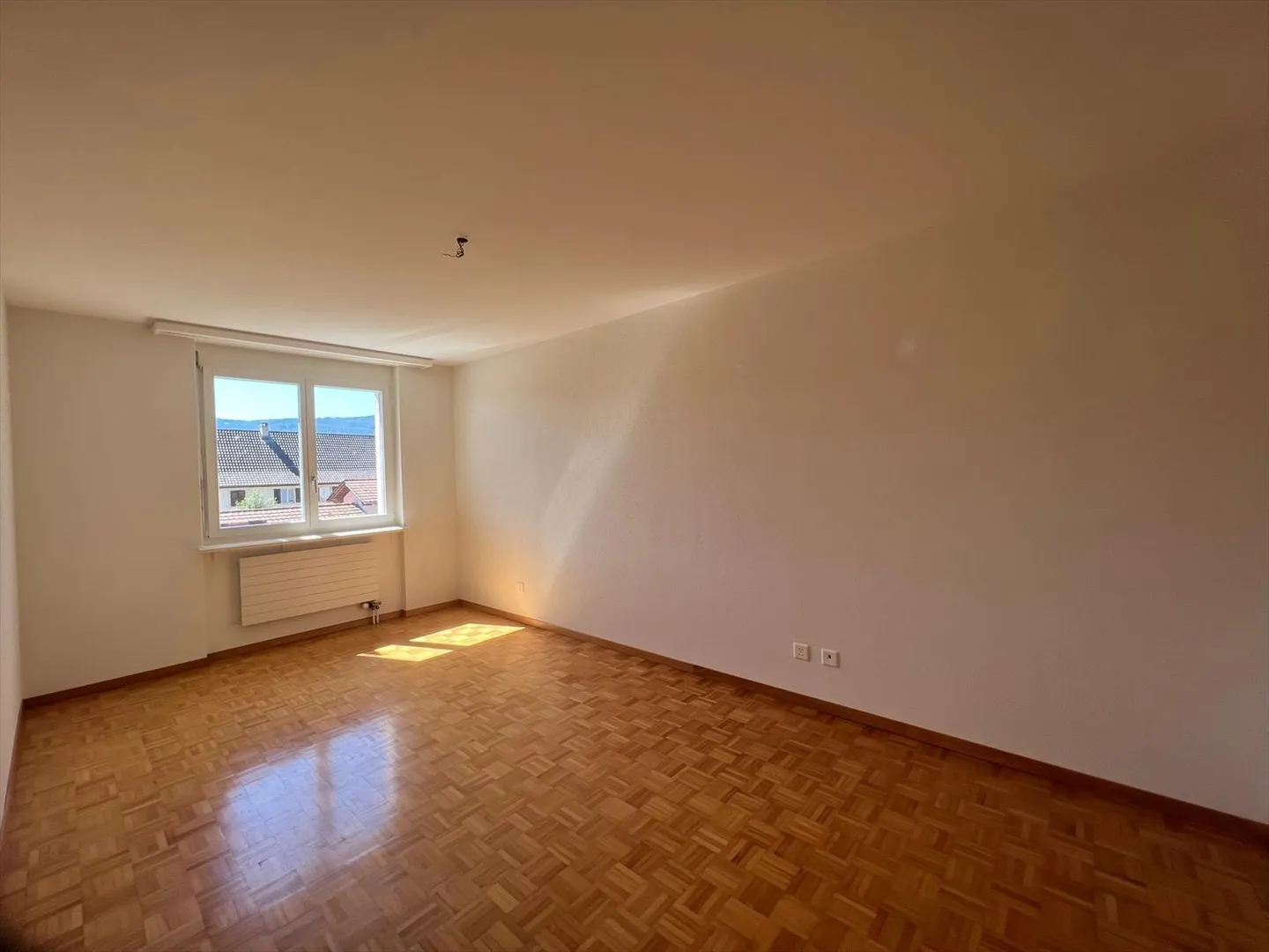 Wunderschöne 4-Zimmer-Duplexwohnung in ruhiger Lage mit Terrasse - Sonderangebot für die Miete! - Foto 8 von 13
