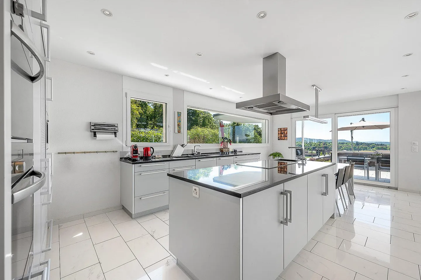 Exclusive Villa with Pool in Fislisbach - Photo 8 of 13