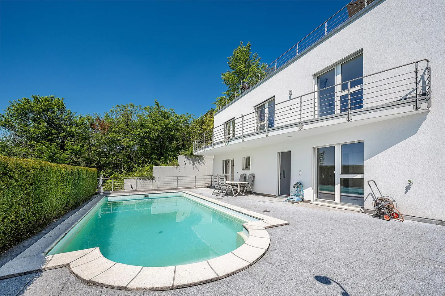 Exclusive Villa with Pool in Fislisbach - Photo 10 of 13