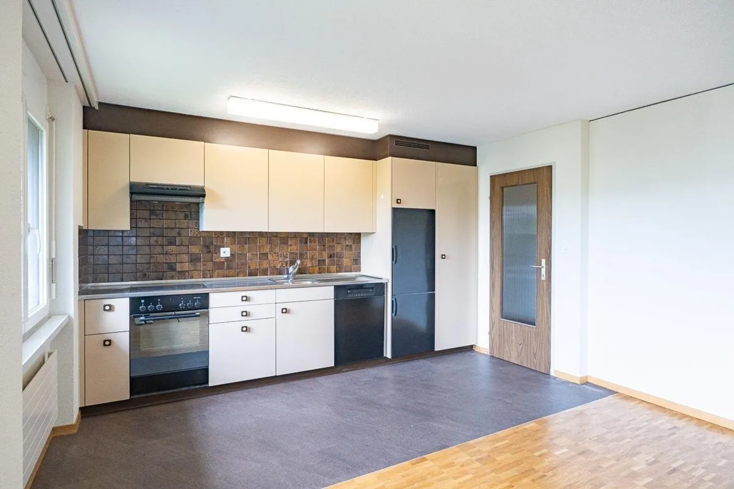 4.5-room apartment in a quiet location with balcony - Photo 3 of 12