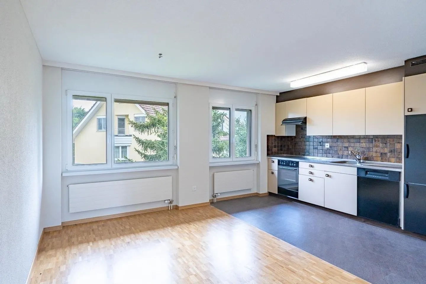 4.5-room apartment in a quiet location with balcony - Photo 4 of 12