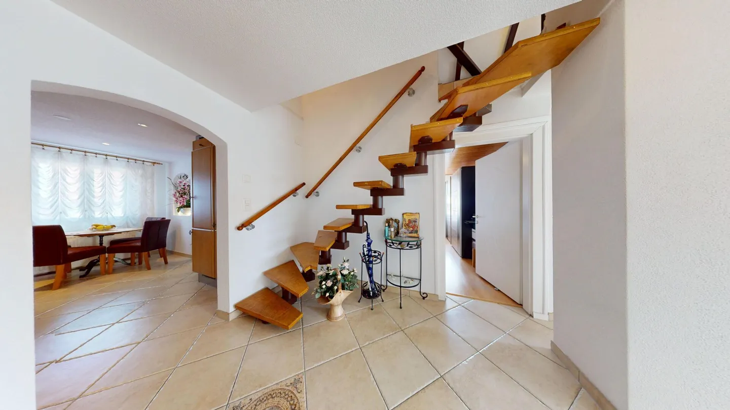 Plenty of Space for the Whole Family Two-Family House in Derendingen - Photo 5 of 17