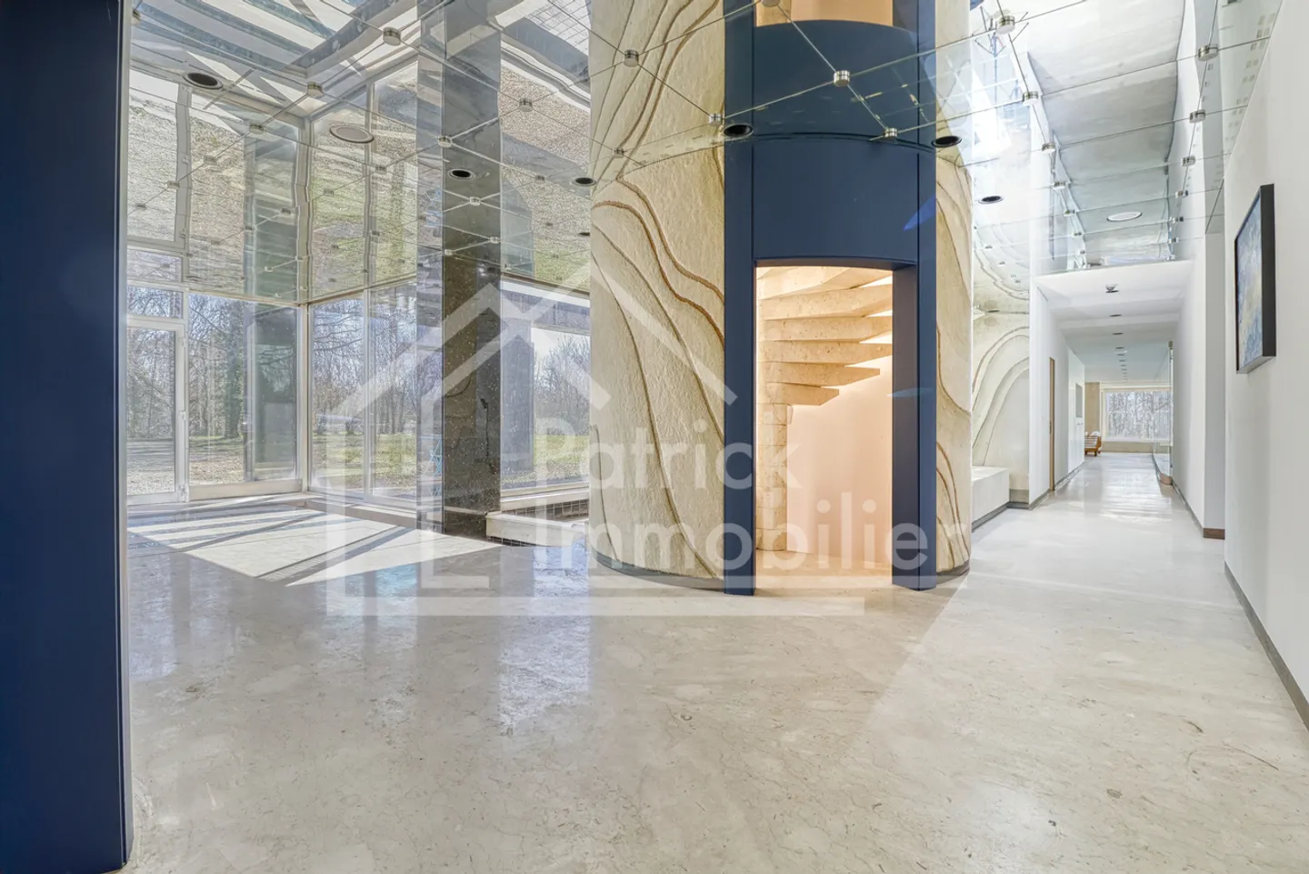 Villa de Luxe avec Vue sur le Lac - Photo 4 sur 13