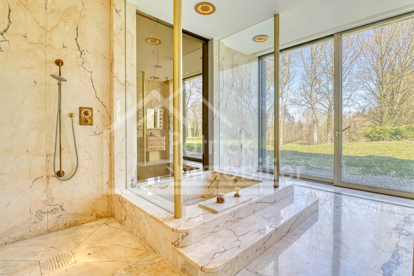 Villa de Luxe avec Vue sur le Lac - Photo 6 sur 13