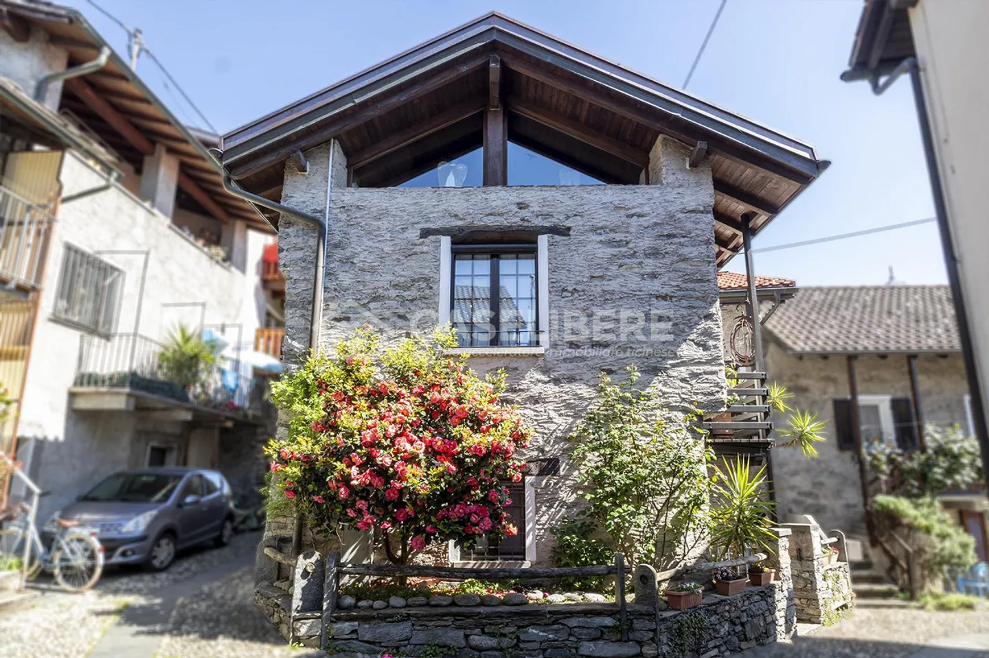 Maison de Noyau Fabuleuse à Gordola - Photo 1 sur 26