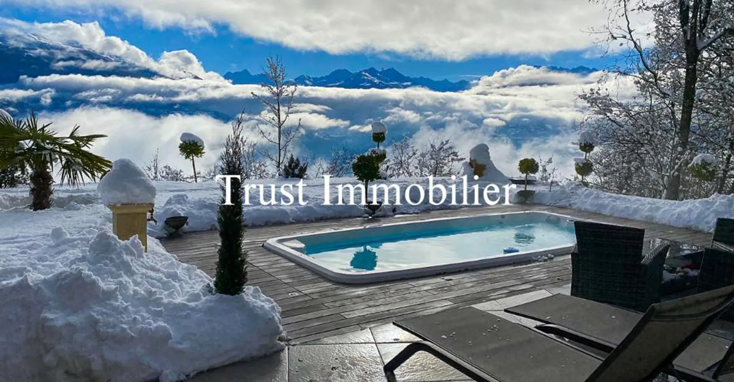 Panoramablick und garantierte Ruhe für dieses Chalet - Foto 1 von 13