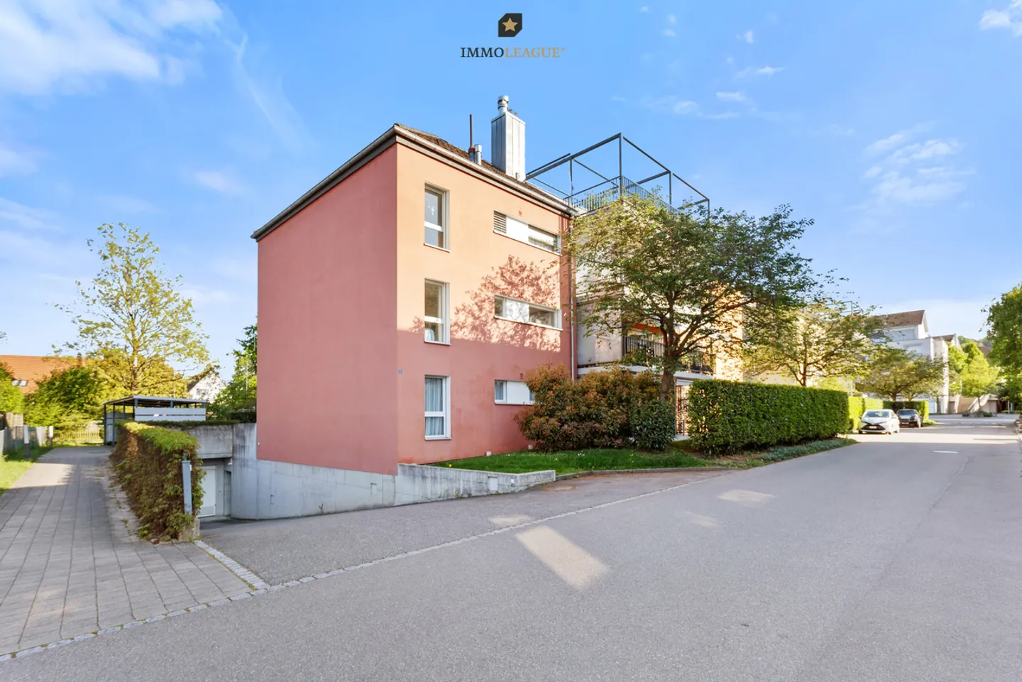 Ampio spazio e comfort in una posizione centrale di prima scelta. - Foto 2 di 15