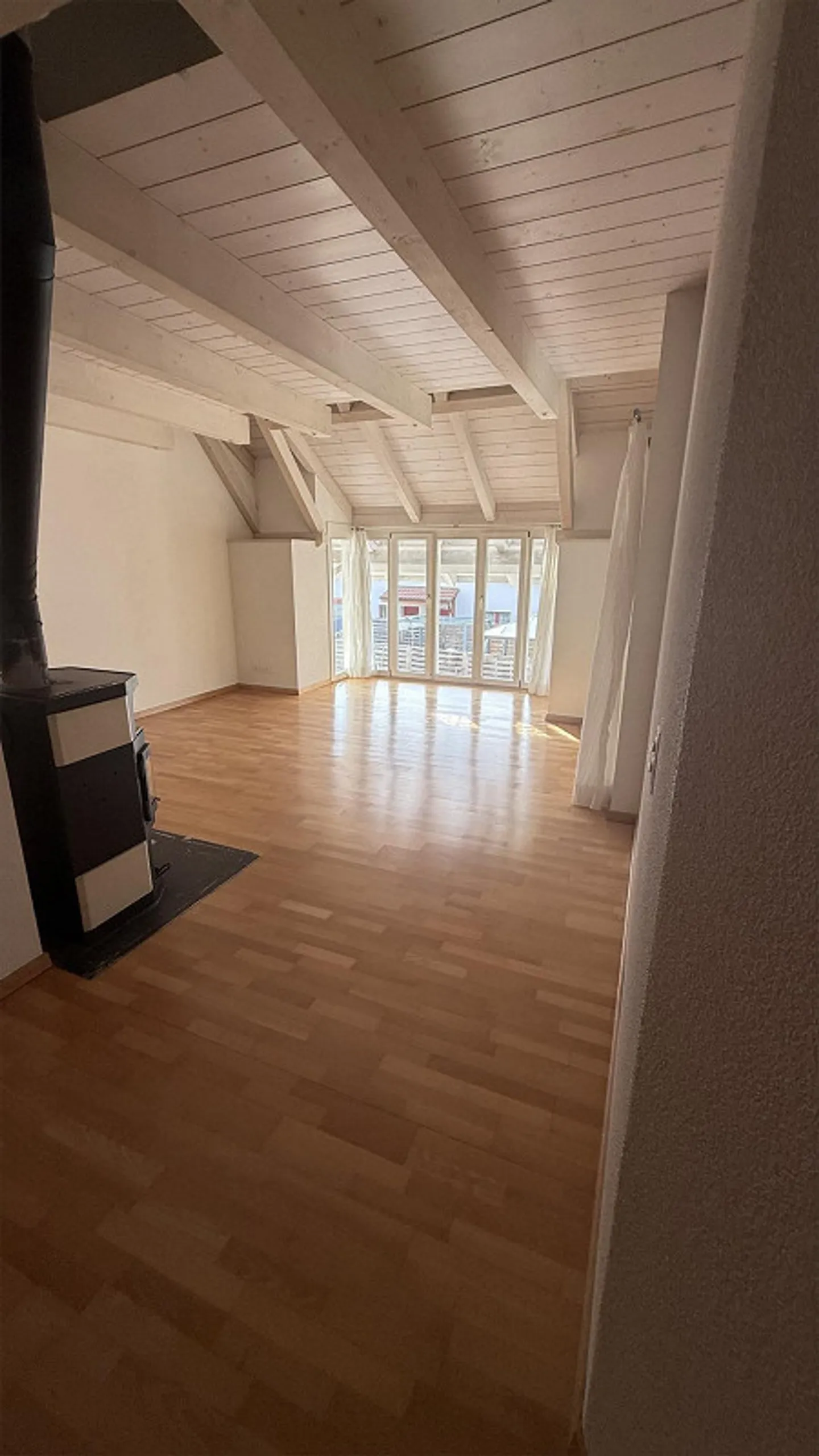 Cozy Maisonette Apartment - Photo 1 of 10