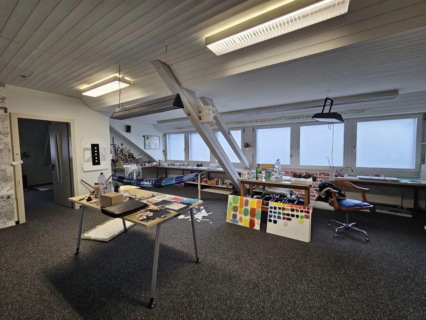 Votre nouvel espace commercial ou de bureau au centre de Weinfelden - Photo 1 sur 8